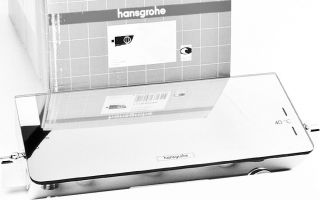 Смеситель для душа Hansgrohe Ecostat белый, хром (13161400)